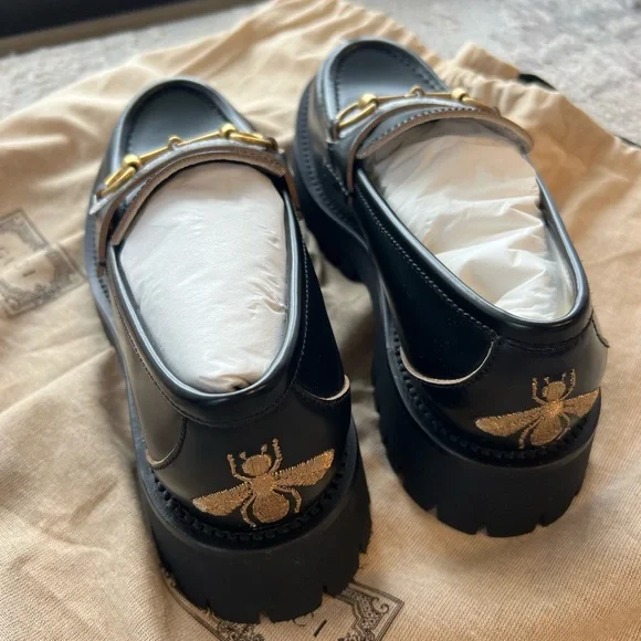 WOMEN'S LEATHER LUG SOLE LOAFER - BLACK - Picture 4 of 5